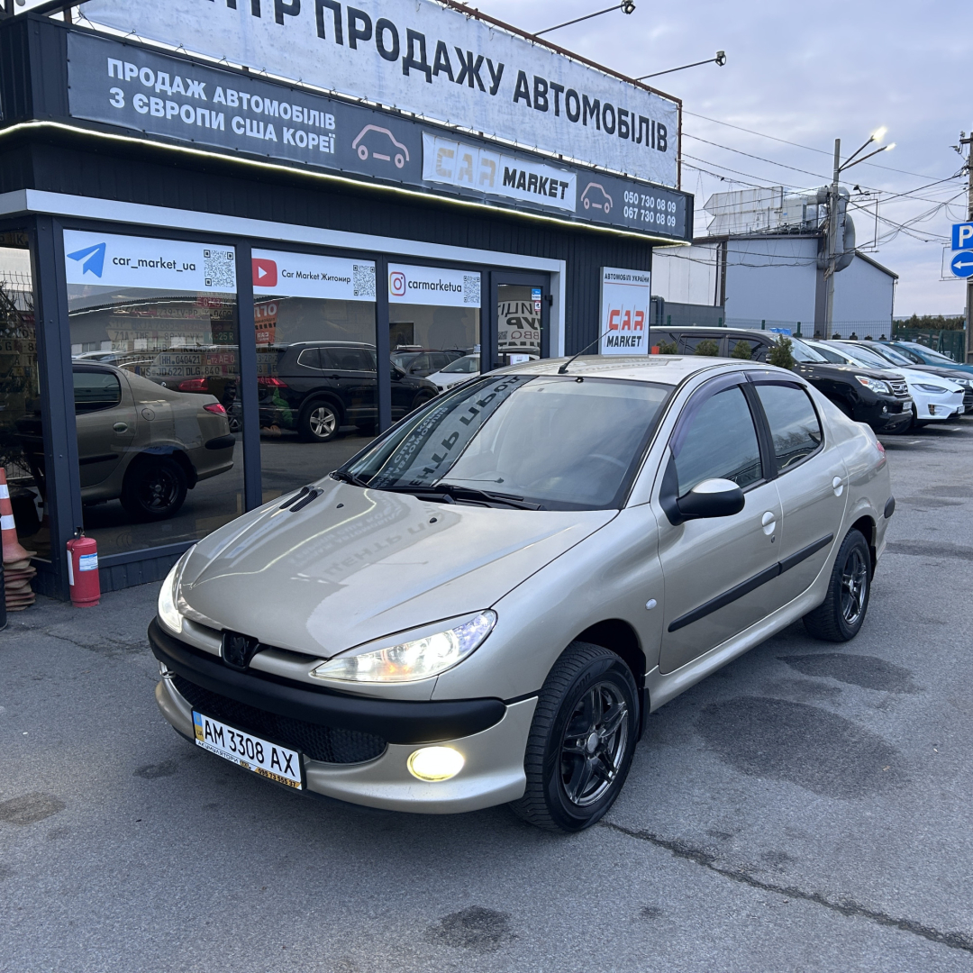 Peugeot 206 2008 Peugeot 206 2008