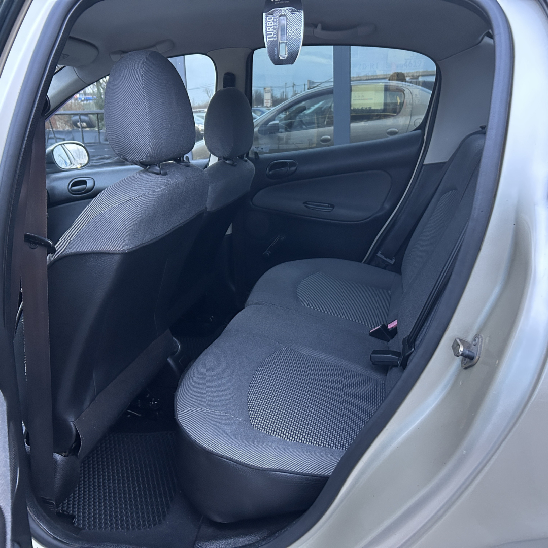 Peugeot 206 2008 Peugeot 206 2008