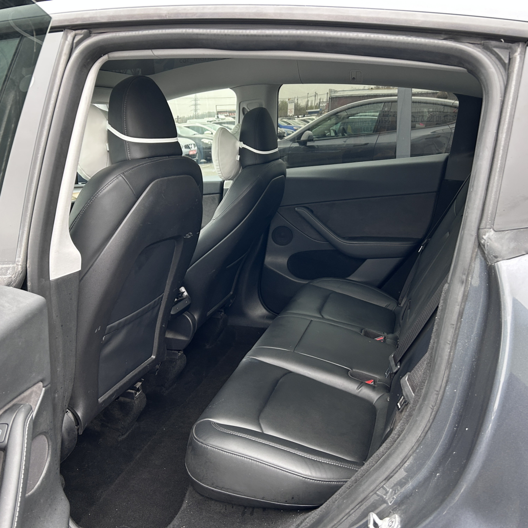 Tesla Model Y 2023 Tesla Model Y 2023