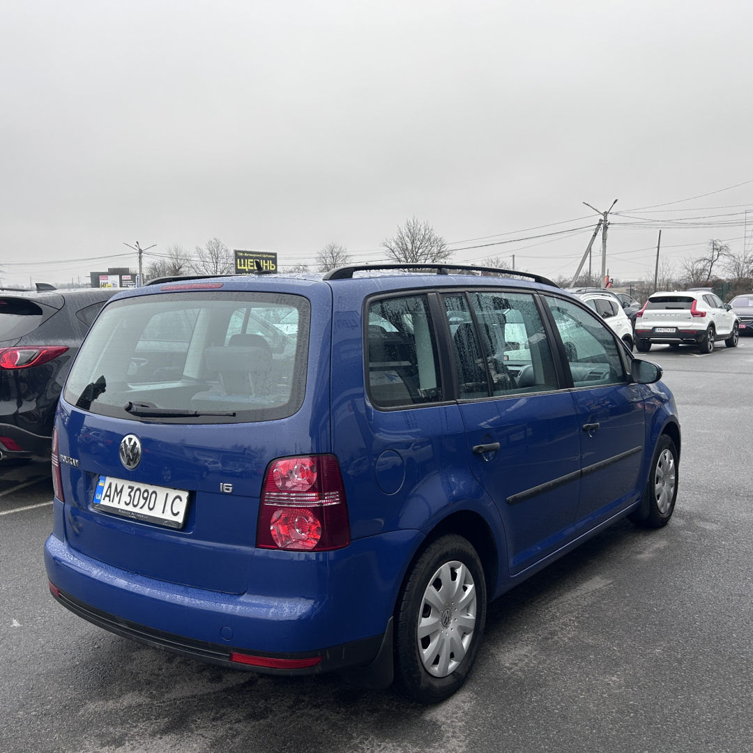 Volkswagen Touran 2010 Volkswagen Touran 2010